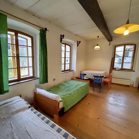 Venkovsky Dum Na Kraji Vsi Ferienhaus