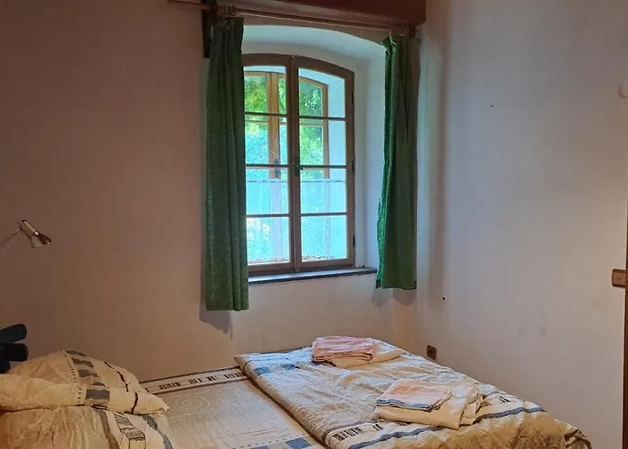 Venkovsky Dum Na Kraji Vsi
